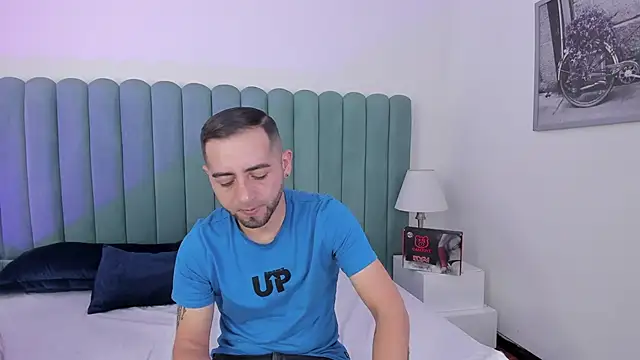 Snapshot of Lushian_ chatting on September 23, 2025, 2:53 pm Lushian online show from September 23, 2025, 2:53 pm