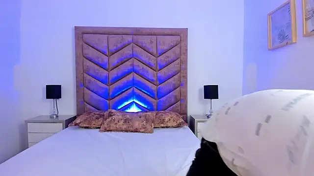 Snapshot of Lushian_ chatting on November 15, 2025, 3:30 pm Lushian online show from November 15, 2025, 3:30 pm