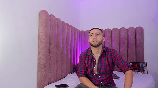 Lushian  online show from March 12, 2026, 4:02 pm