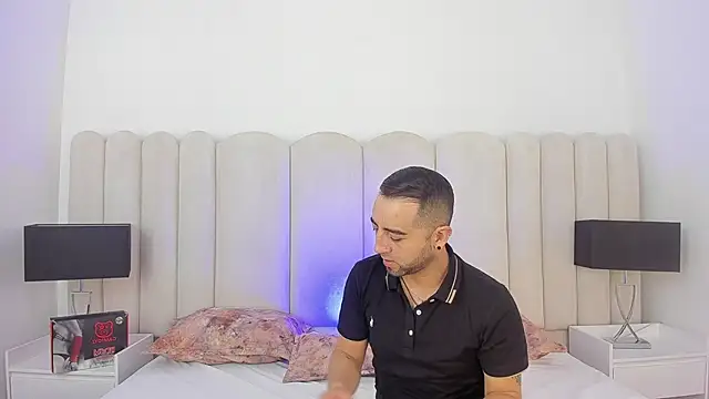 Snapshot of Lushian_ chatting on May 22, 2026, 4:12 pm Lushian online show from May 22, 2026, 4:12 pm
