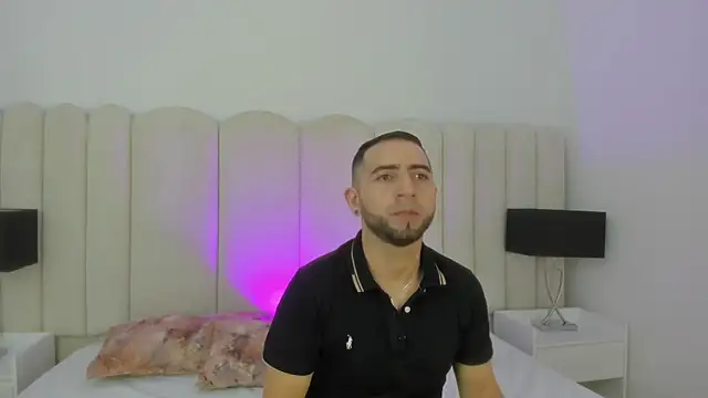 Snapshot of Lushian_ chatting on June 17, 2026, 4:19 pm Lushian online show from June 17, 2026, 4:19 pm