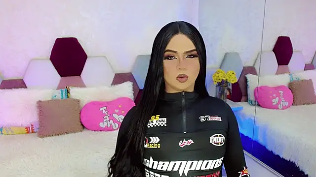 Snapshot of kushina_uzumaki75 chatting on October 11, 2025, 4:22 am kushina uzumaki75 online show from October 11, 2025, 4:22 am