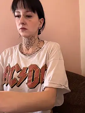 Seductively4 20 online show from April 28, 2026, 9:14 am