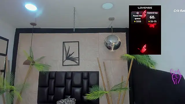 Snapshot of alana_bonny chatting on October 8, 2025, 12:03 pm alana bonny online show from October 8, 2025, 12:03 pm