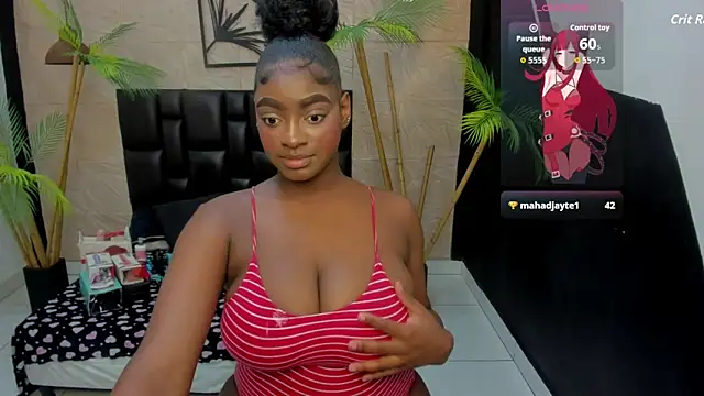 Snapshot of alana_bonny chatting on November 6, 2025, 1:12 pm alana bonny online show from November 6, 2025, 1:12 pm