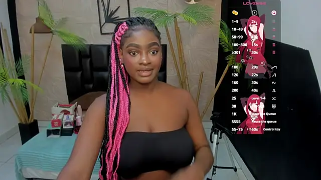 Snapshot of alana_bonny chatting on November 24, 2025, 1:00 pm alana bonny online show from November 24, 2025, 1:00 pm