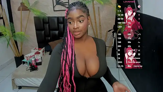 Snapshot of alana_bonny chatting on December 3, 2025, 12:36 pm alana bonny online show from December 3, 2025, 12:36 pm