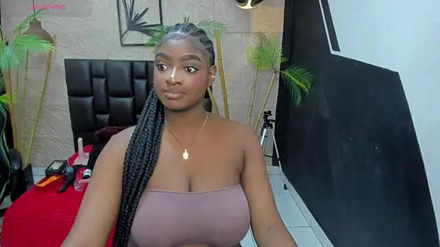 Snapshot of alana_bonny chatting on May 17, 2026, 12:56 pm alana bonny online show from May 17, 2026, 12:56 pm