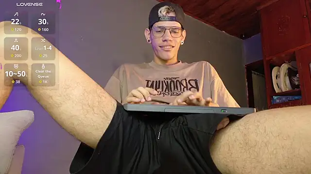 david huge online show from September 14, 2025, 7:51 am