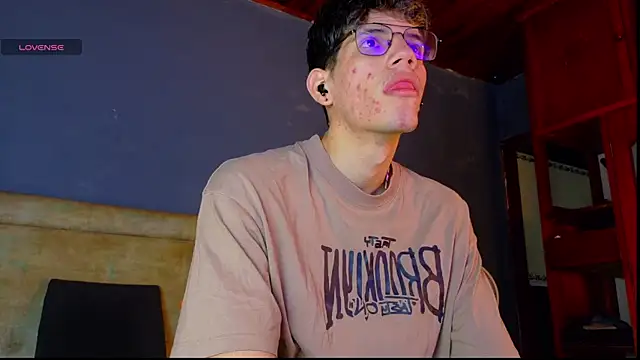 david huge online show from November 20, 2025, 1:22 pm