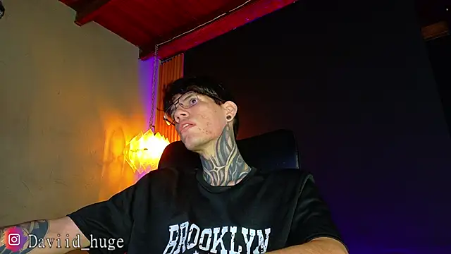 david huge online show from June 13, 2026, 8:34 am