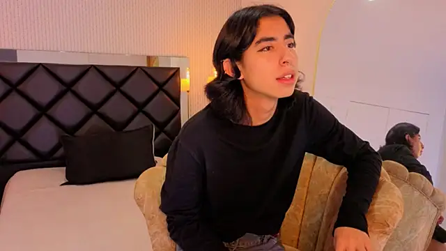 ryo light online show from November 5, 2025, 9:26 pm