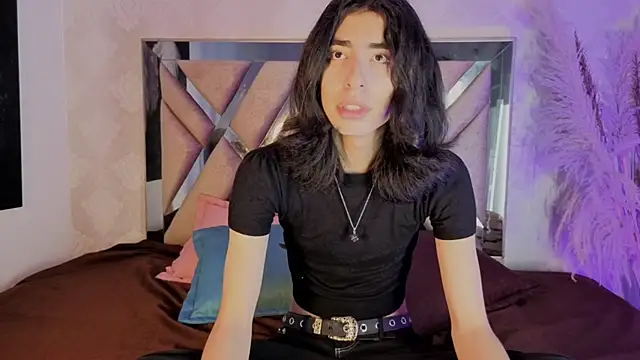 Snapshot of ryo_light chatting on May 30, 2026, 11:24 pm ryo light online show from May 30, 2026, 11:24 pm