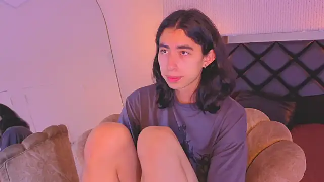 Snapshot of ryo_light chatting on June 3, 2026, 3:42 am ryo light online show from June 3, 2026, 3:42 am