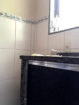 Snapshot of MusaAyla chatting on December 3, 2025, 1:20 pm MusaAyla online show from December 3, 2025, 1:20 pm