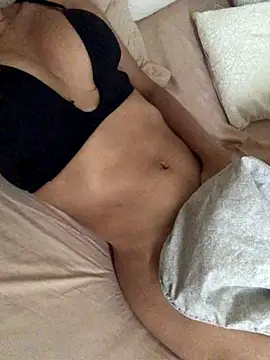 Snapshot of MusaAyla chatting on December 4, 2025, 11:52 am MusaAyla online show from December 4, 2025, 11:52 am