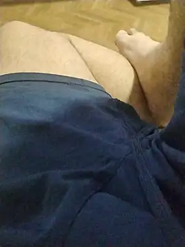 LeoMaduroSP online show from December 2, 2025, 10:49 pm