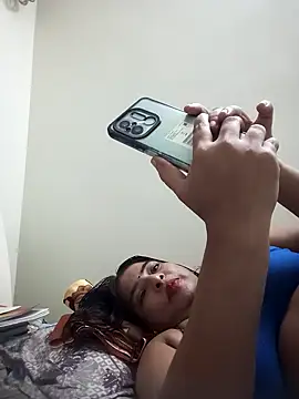 Snapshot of srimasrima chatting on October 13, 2025, 3:01 pm srimasrima online show from October 13, 2025, 3:01 pm