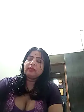 Snapshot of srimasrima chatting on October 23, 2025, 12:21 am srimasrima online show from October 23, 2025, 12:21 am