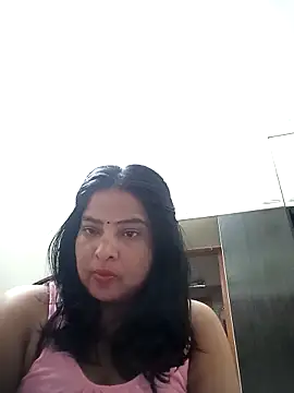 Snapshot of srimasrima chatting on October 31, 2025, 1:01 pm srimasrima online show from October 31, 2025, 1:01 pm