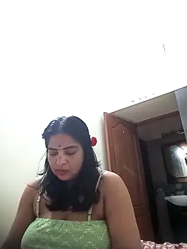 Snapshot of srimasrima chatting on November 6, 2025, 5:41 am srimasrima online show from November 6, 2025, 5:41 am