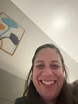 Snapshot of PrettyKittyMia chatting on March 29, 2026, 5:57 pm PrettyKittyMia online show from March 29, 2026, 5:57 pm