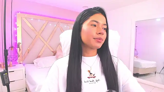 samantaa shy online show from February 7, 2026, 3:10 am