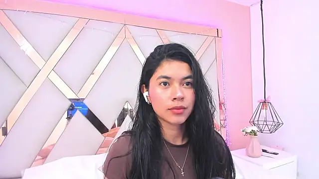 Snapshot of samantaa_shy chatting on June 24, 2026, 3:27 am samantaa shy online show from June 24, 2026, 3:27 am