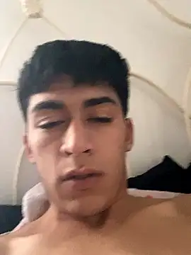 Snapshot of BadboyXXXMZ chatting on January 15, 2026, 7:17 pm BadboyXXXMZ online show from January 15, 2026, 7:17 pm