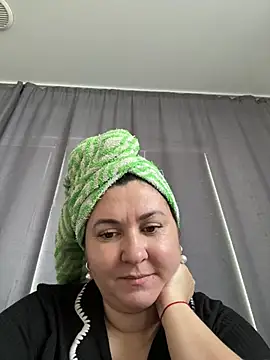 Liza Will online show from March 18, 2026, 7:44 am