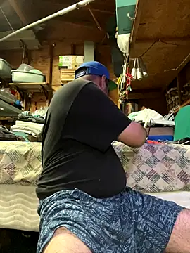 Snapshot of Jonathanfrom420 chatting on December 16, 2025, 10:15 pm Jonathanfrom420 online show from December 16, 2025, 10:15 pm