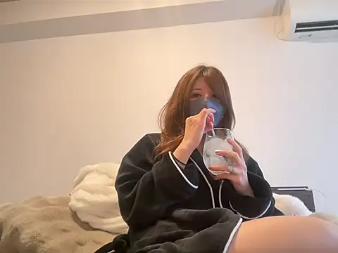 Snapshot of p-nyan4 chatting on January 10, 2026, 6:26 am p-nyan4 online show from January 10, 2026, 6:26 am