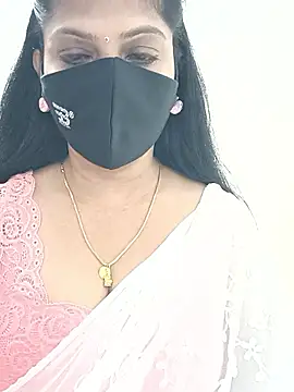 shivani27 online show from January 14, 2026, 6:13 pm