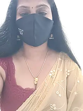 shivani27 online show from July 18, 2026, 8:29 am