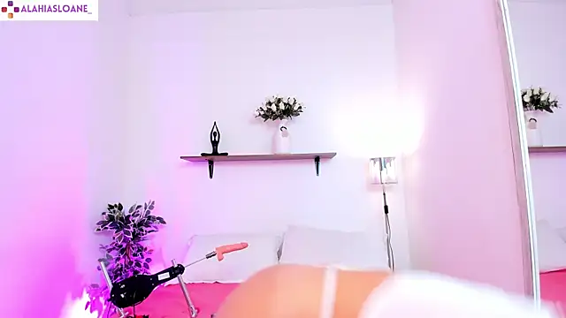 Snapshot of AlahiaSloane chatting on September 24, 2025, 11:24 am AlahiaSloane online show from September 24, 2025, 11:24 am