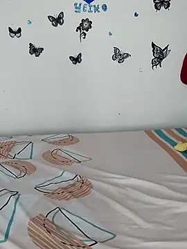 AntonelaMorriz online show from December 5, 2025, 8:34 am