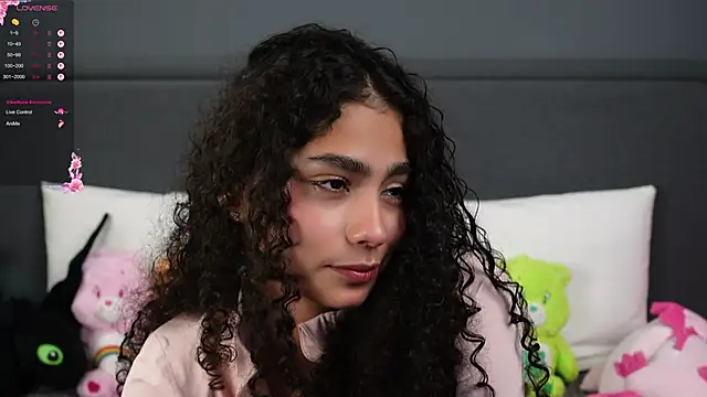 Victoria Curly online show from December 23, 2025, 3:15 am