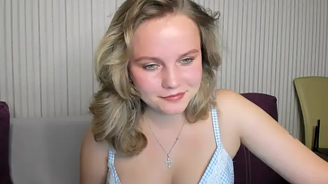 Snapshot of milalapka chatting on September 22, 2025, 7:49 pm milalapka online show from September 22, 2025, 7:49 pm