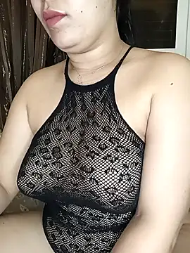 Snapshot of Fatina-arabic chatting on June 21, 2026, 7:49 pm Fatina-arabic online show from June 21, 2026, 7:49 pm