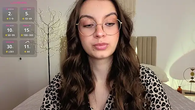 Snapshot of Real_cutie1 chatting on June 17, 2026, 12:50 pm Real cutie1 online show from June 17, 2026, 12:50 pm
