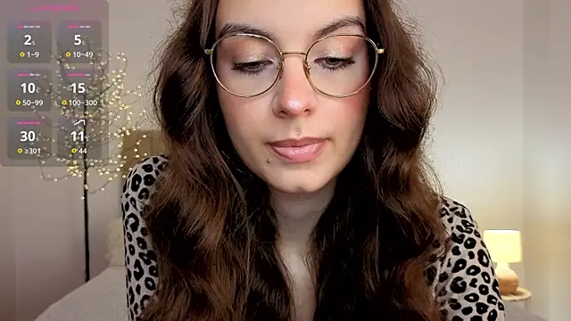 Snapshot of Real_cutie1 chatting on June 24, 2026, 12:59 pm Real cutie1 online show from June 24, 2026, 12:59 pm
