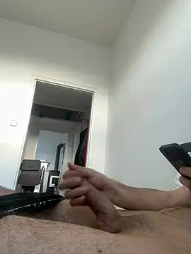 musti312 online show from March 19, 2026, 3:27 pm