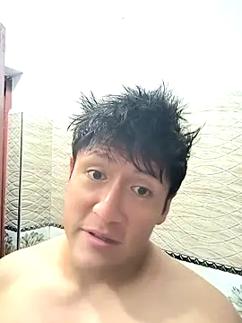 Snapshot of JairoGoldenDick chatting on December 3, 2025, 9:24 pm JairoGoldenDick online show from December 3, 2025, 9:24 pm