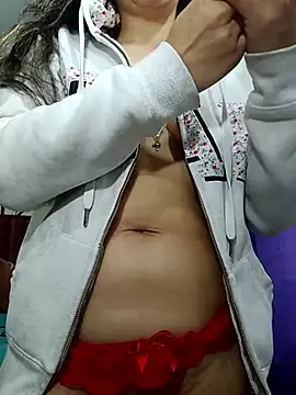 Chriss girl of imaginatio online show from November 29, 2025, 11:52 pm