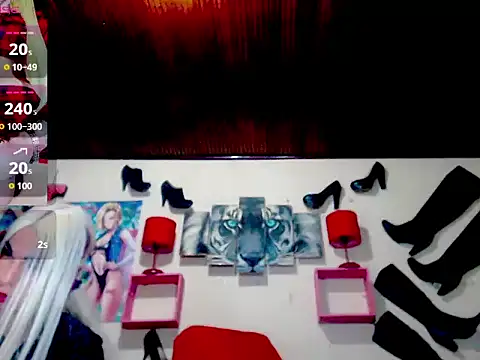 Snapshot of blondehot5v chatting on September 14, 2025, 10:42 pm blondehot5v online show from September 14, 2025, 10:42 pm