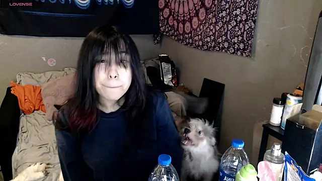 London Ray online show from November 29, 2025, 12:46 am