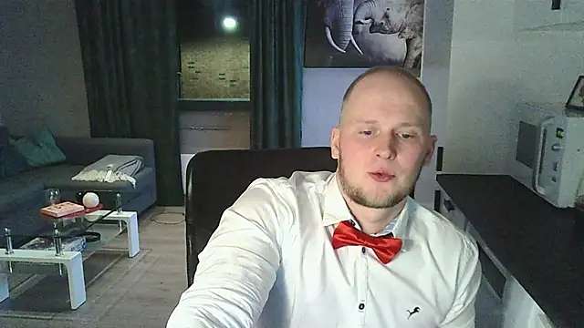 Dartanjanas13 online show from February 14, 2026, 8:05 pm