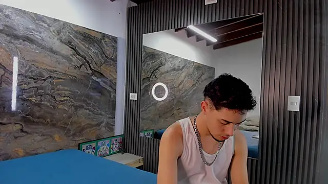  Axel 09 online show from September 26, 2025, 4:16 am