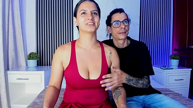 JackAndRosse  online show from July 16, 2026, 12:33 pm