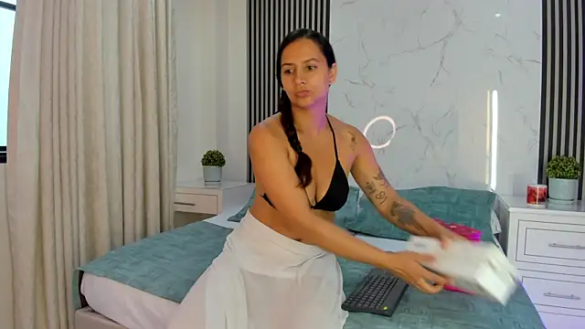 JackAndRosse  online show from July 22, 2026, 12:52 pm